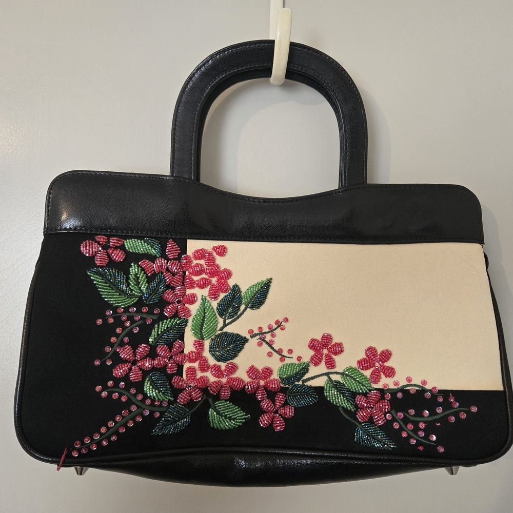 Floral Embroidered Black and Cream Handbag